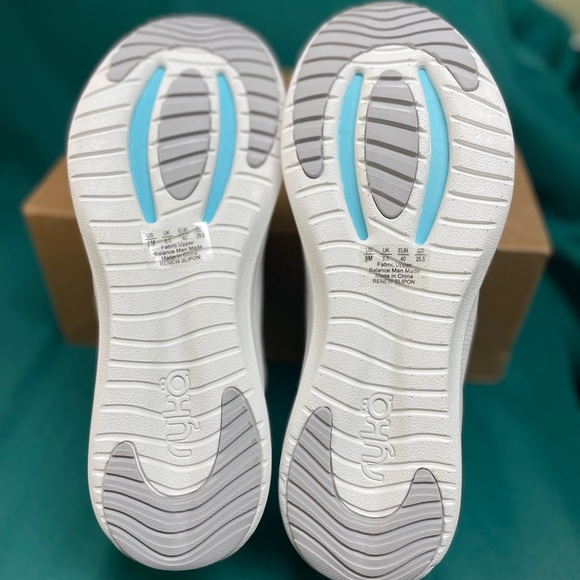 Ryka Women's White Athletic Shoes - Picture 4 of 5